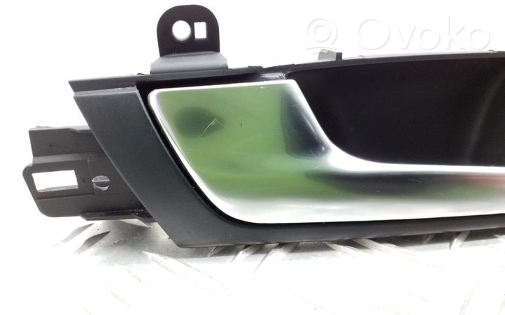 Audi A3 S3 A3 Sportback 8P Rivestimento della maniglia interna per portiera posteriore 8P4837019D