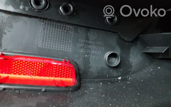 Volkswagen Tiguan Rivestimento del pannello della portiera posteriore 5N0867211