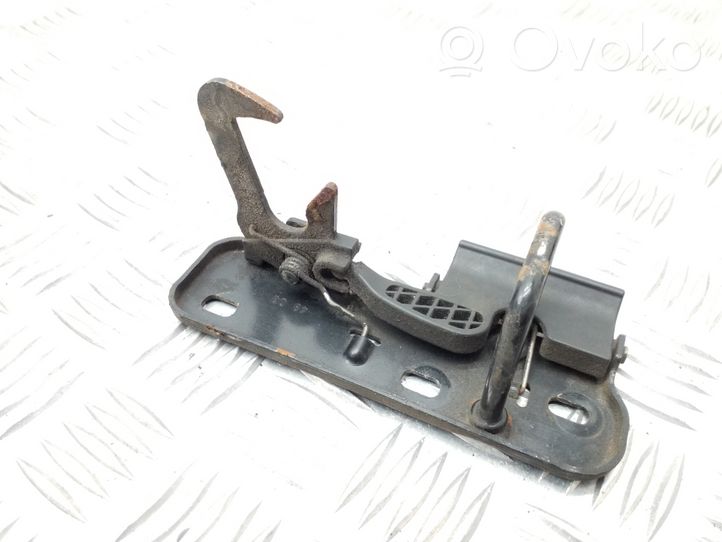 Volkswagen Golf V Anello/gancio chiusura/serratura del vano motore/cofano 1K0823480