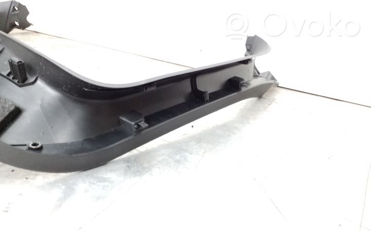 Audi Q3 8U Rivestimento superiore del portellone posteriore/bagagliaio 8U0867973A