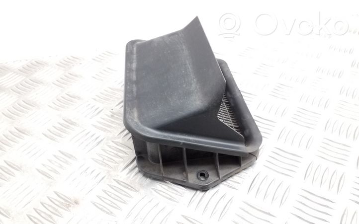 Audi Q3 8U Sisälämmityksen ilmastoinnin korin kotelo 7N0815159