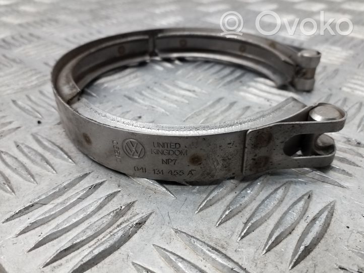 Audi Q3 8U Muffler pipe connector clamp 04L131455A