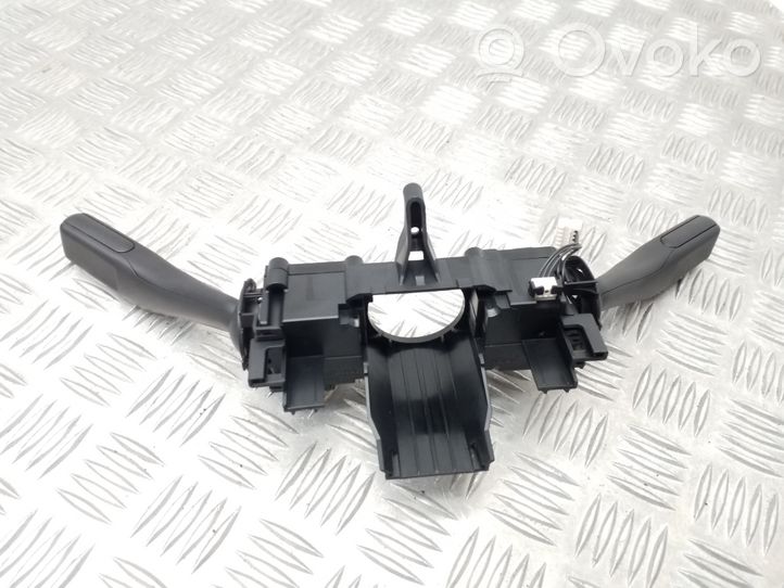 Volkswagen Tiguan Leva/interruttore dell’indicatore di direzione e tergicristallo 5K0953501BG