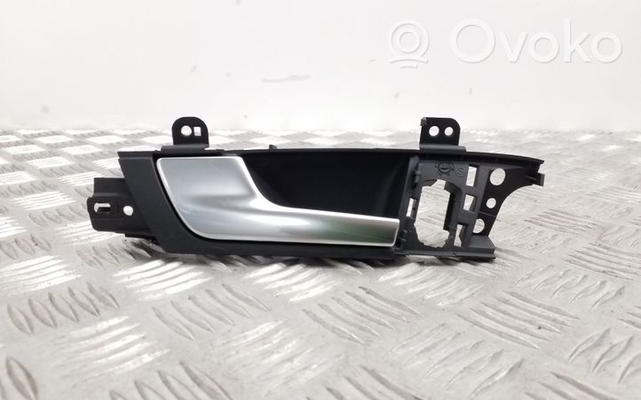 Audi A3 S3 A3 Sportback 8P Maniglia interna per portiera anteriore 8P4837019D