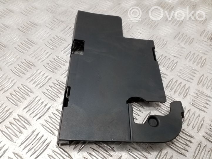 Audi A1 Dangtis akumuliatoriaus dėžės 8K0915429F