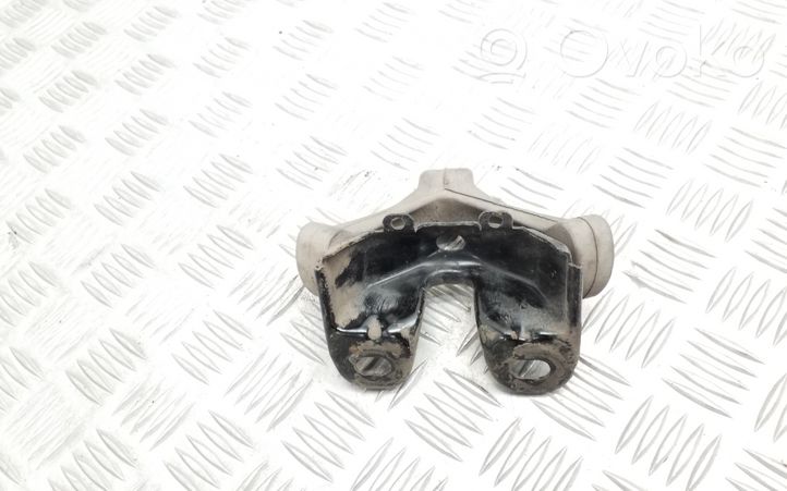 Volkswagen Polo V 6R Staffa/supporto di montaggio della marmitta 6Q0253147