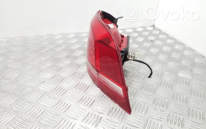 Volkswagen PASSAT B7 Lampa tylna 3AF945096E