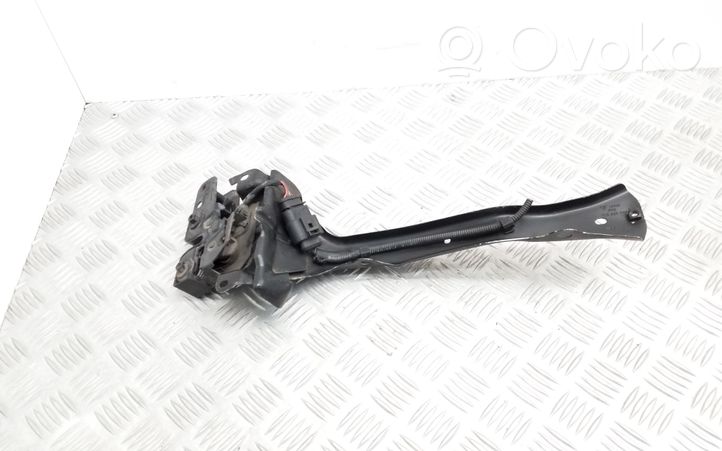 Volkswagen Touareg I Serrure de capot 7L0823509B