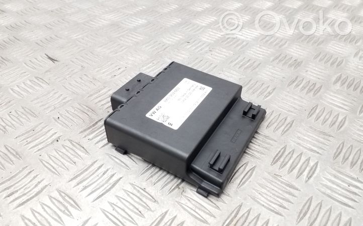 Audi A3 S3 A3 Sportback 8P Power management control unit 8K0959663