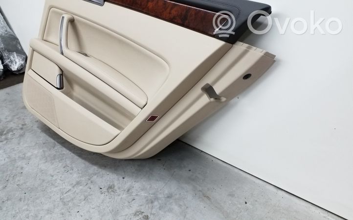 Volkswagen Phaeton Takaoven verhoilu 3D4867212