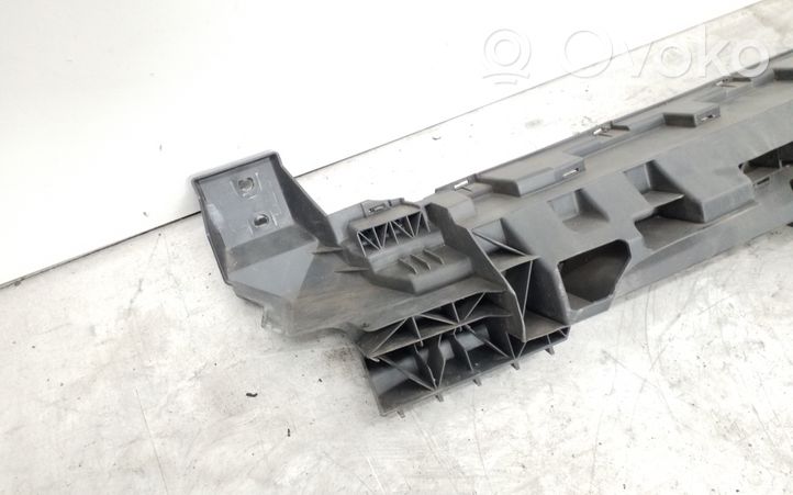 Seat Exeo (3R) Galinis laikiklis bamperio 3R0807511