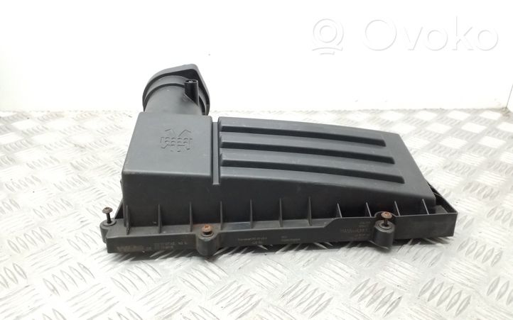 Volkswagen Tiguan Oro filtro dėžės dangtelis 3C0129607AS