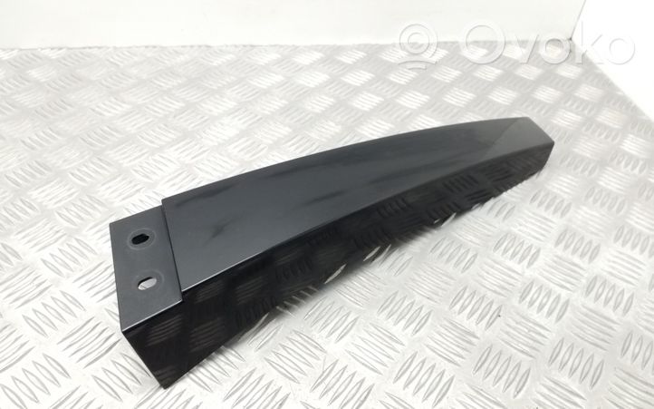 Volkswagen Jetta VI Rivestimento modanatura del vetro della portiera anteriore 5C6853290