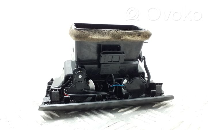 Audi A4 S4 B8 8K Griglia di ventilazione posteriore 8K0819203J