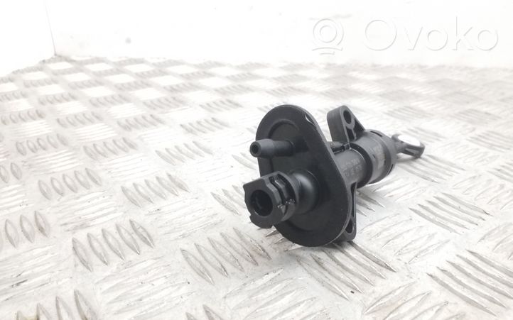 Volkswagen PASSAT B8 Główny cylinder sprzęgła 5Q0721388G