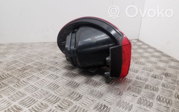 Volkswagen Tiguan Rear/tail lights 5N0945257C