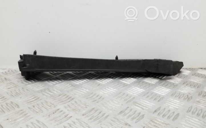 Audi A3 S3 8V Kita variklio skyriaus detalė 8V0823722B