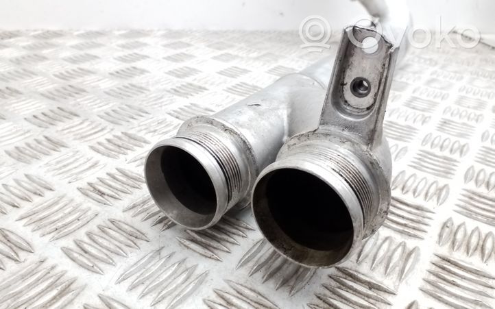 Volkswagen Touareg II Tube d'admission de tuyau de refroidisseur intermédiaire 7P0145941B