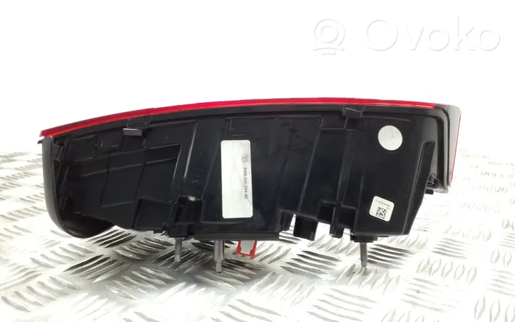 Audi A4 S4 B9 8W Takaluukun takavalot 8W9945094AC