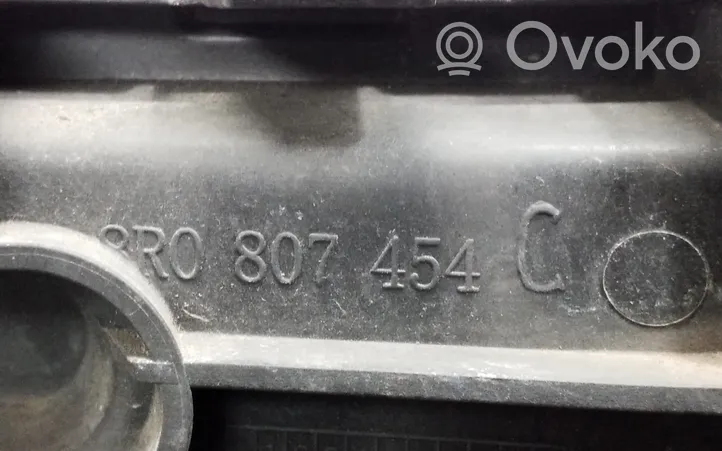 Audi Q5 SQ5 Takapuskurin kulmaosan verhoilu 8R0807454C