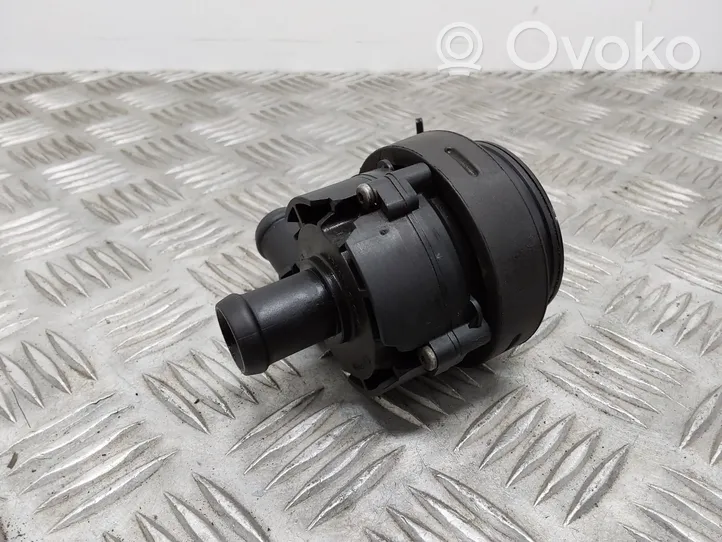 Audi A3 S3 8V Pompe à eau de liquide de refroidissement 5G0965567