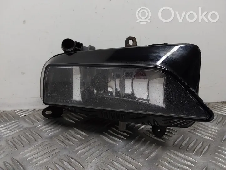 Audi A5 8T 8F Передняя противотуманная фара 8T0941700D