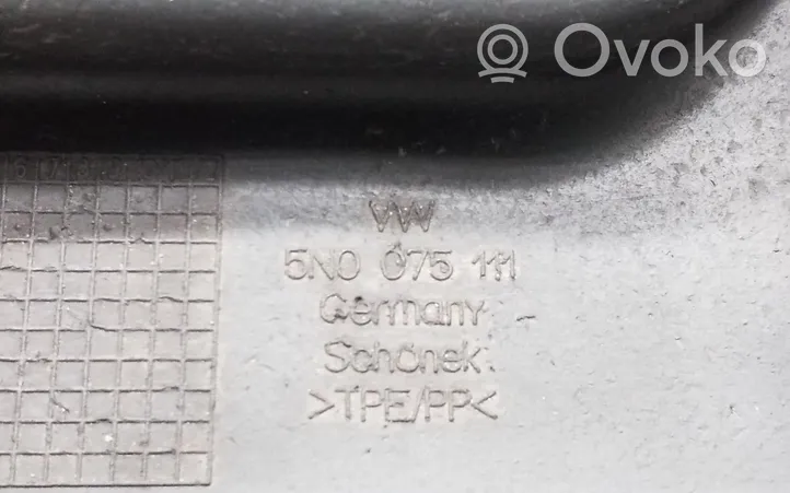 Volkswagen Tiguan Front mudguard 5N0075111