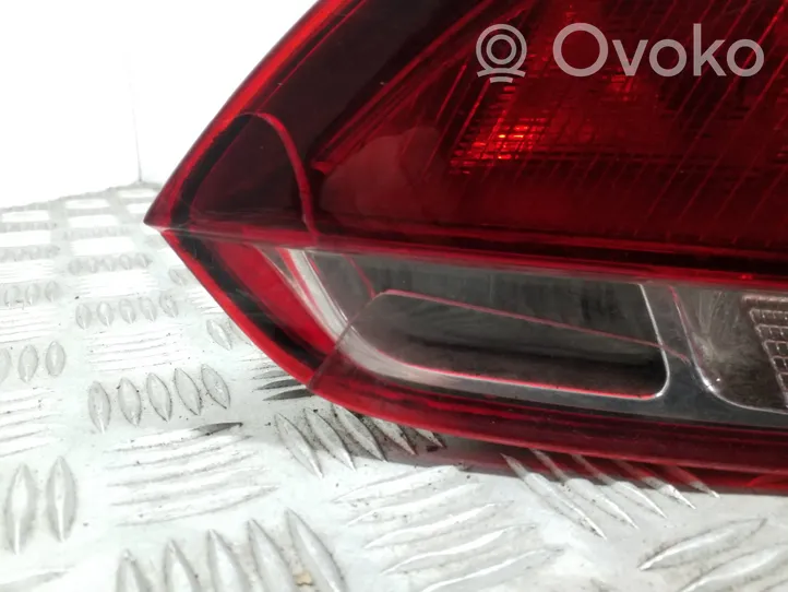 Volkswagen Scirocco Rear/tail lights 1K8945096H