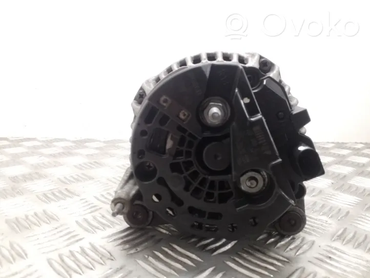 Volkswagen Scirocco Generatore/alternatore 06F903023F