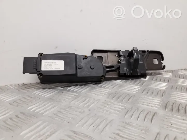 Audi Q5 SQ5 Siłownik elektryczny podnoszenia klapy tylnej / bagażnika 4F9827383E