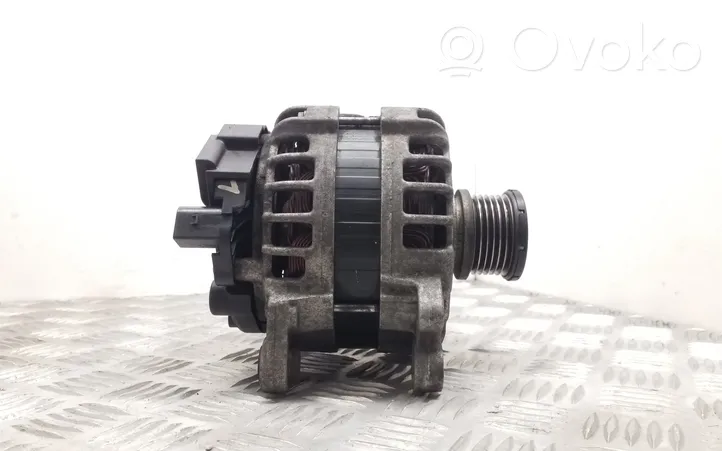 Audi A3 S3 8V Generatore/alternatore 03L903023K