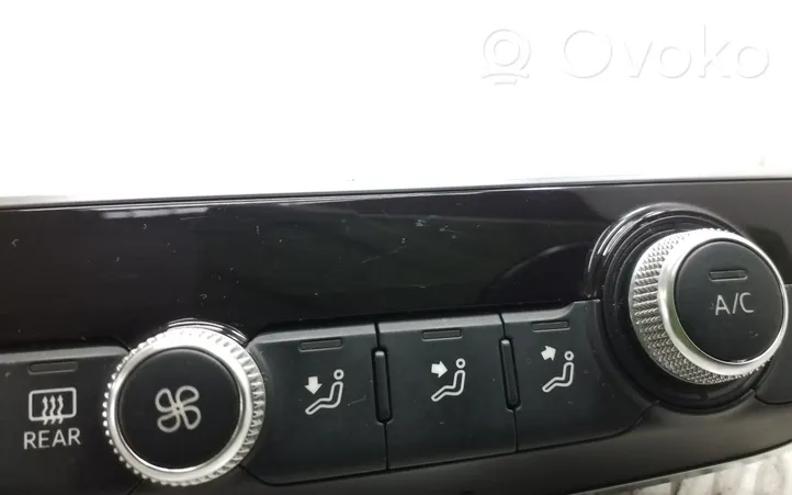 Audi A3 S3 8V Блок управления кондиционера воздуха / климата/ печки (в салоне) 8V0820043
