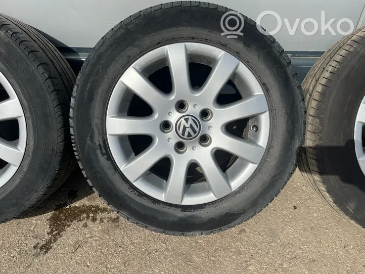 Volkswagen Touran II Cerchioni in lega R15 1K0601025AQ