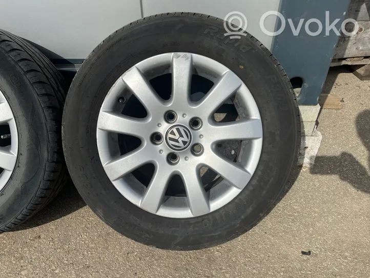 Volkswagen Touran II Felgi aluminiowe R15 1K0601025AQ