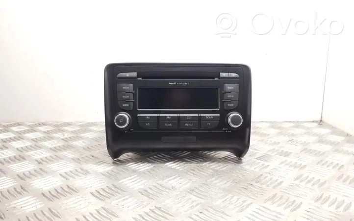 Audi TT TTS Mk2 Radio / CD/DVD atskaņotājs / navigācija 8J0035186M