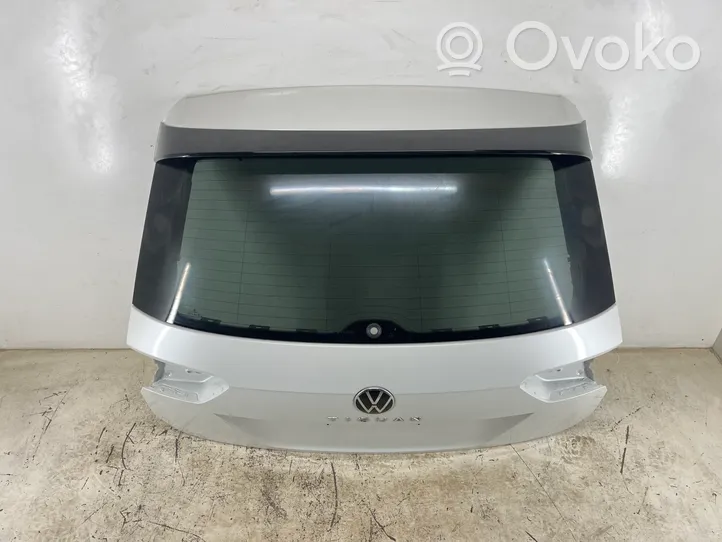 Volkswagen Tiguan Задняя крышка (багажника) 