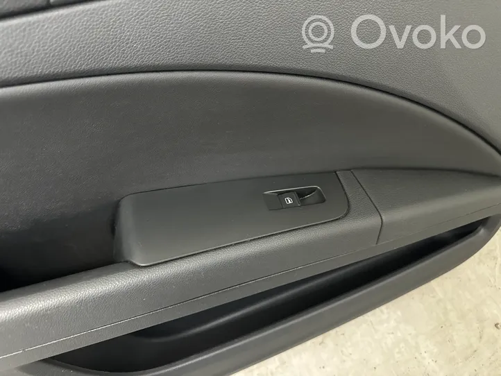 Skoda Superb B6 (3T) Rivestimento del pannello della portiera anteriore 3T1867011