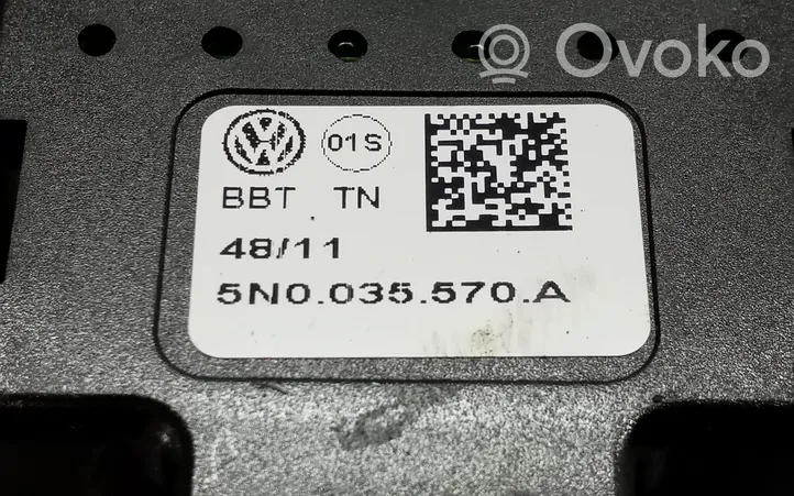 Volkswagen Tiguan Wzmacniacz anteny 5N0035570A