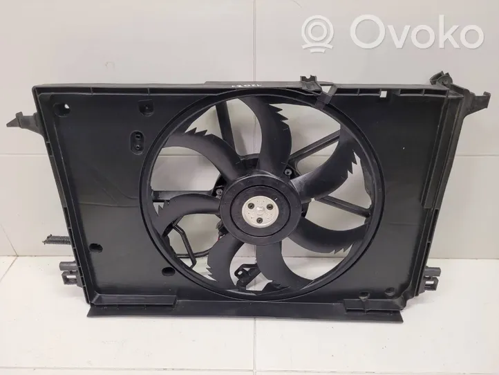 Toyota RAV 4 (XA50) Elektrisks radiatoru ventilators 