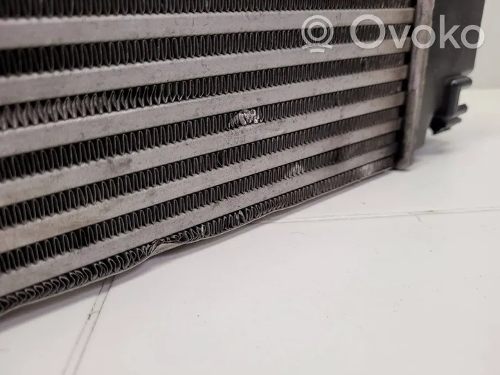 Nissan Qashqai Radiatore intercooler 