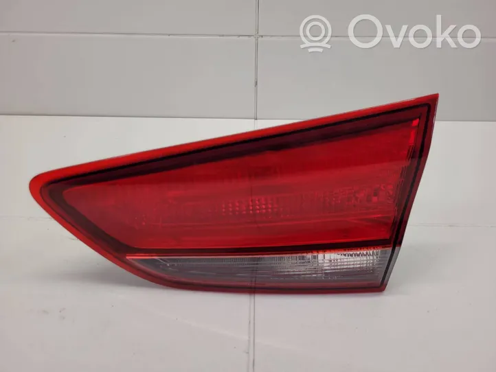 Hyundai i30 Lampy tylnej klapy bagażnika 