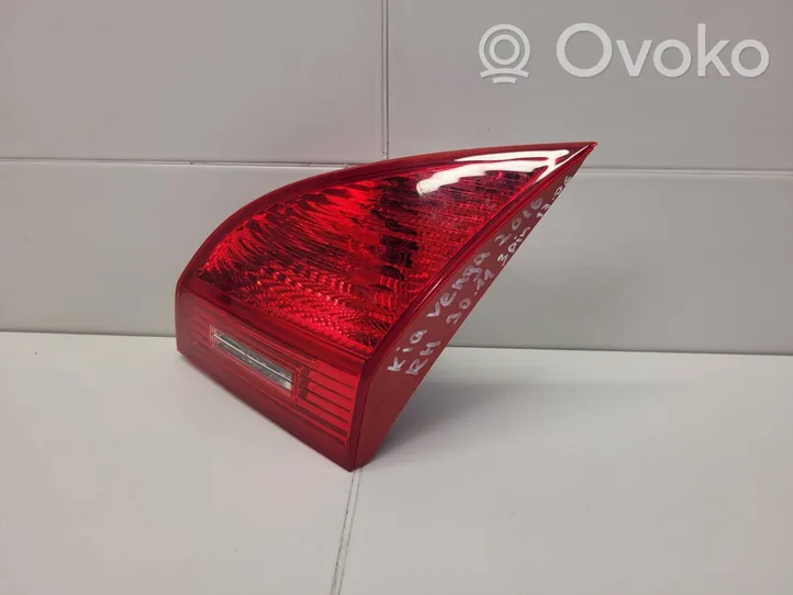 KIA Venga Tailgate rear/tail lights 