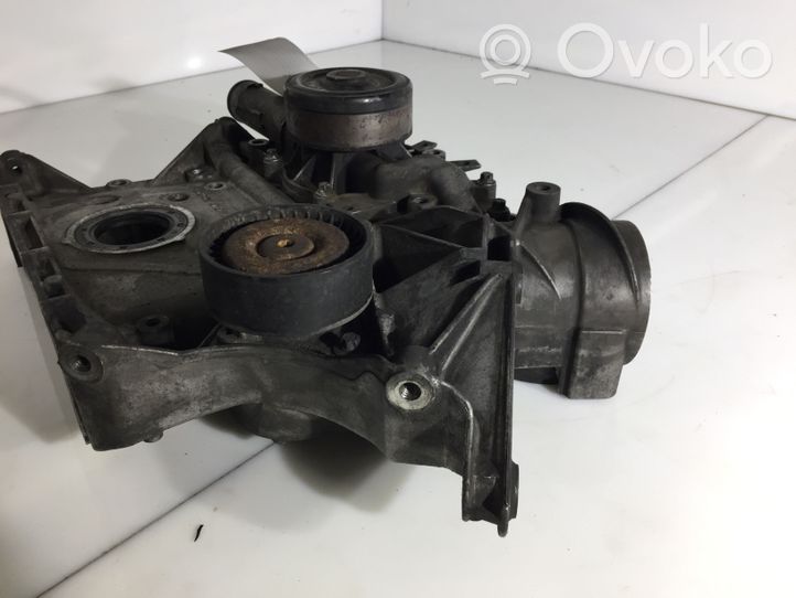 Mercedes-Benz Sprinter W906 Cache courroie de distribution R6110151102