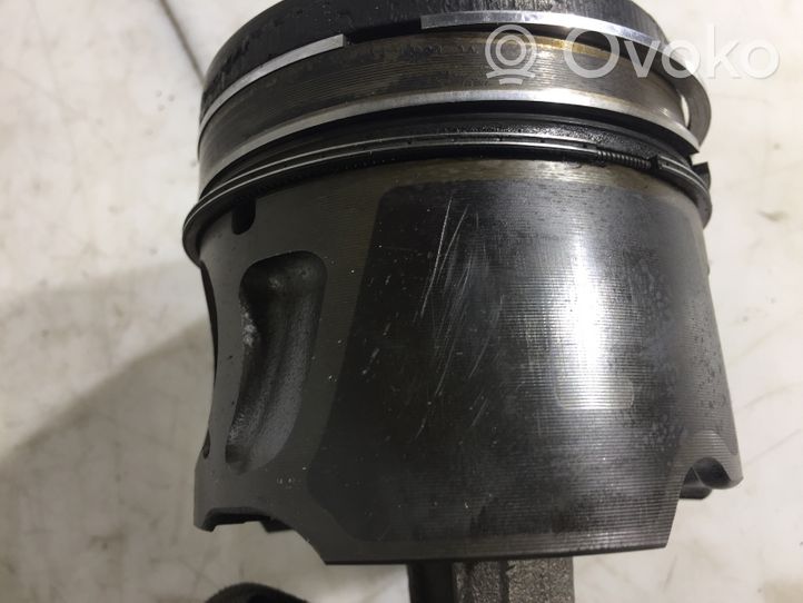 Ford S-MAX Piston avec bielle 9677840380