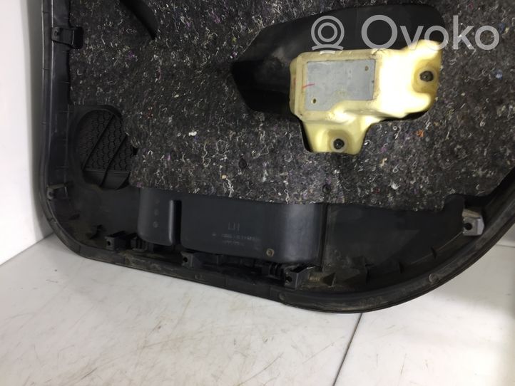 Toyota Verso Moldura del tarjetero de la puerta trasera 67788X1F01