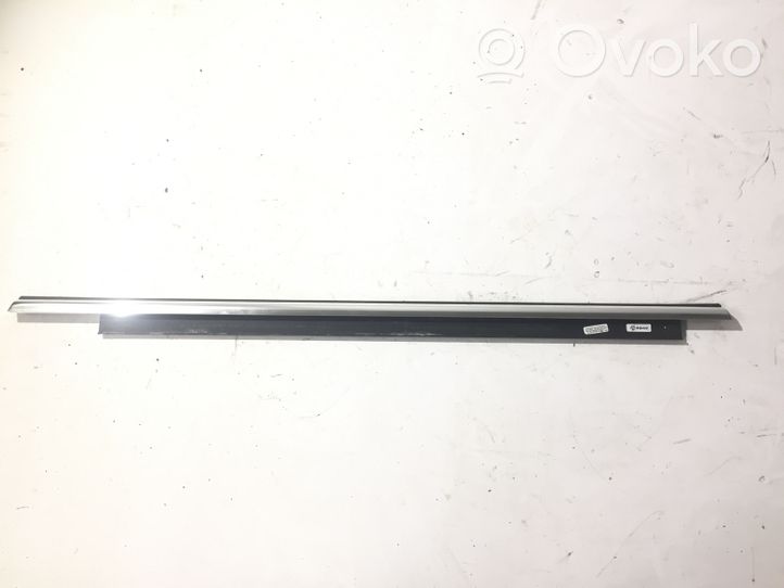 Audi A5 8T 8F Joint / vitre de porte arrière 8T8853763F