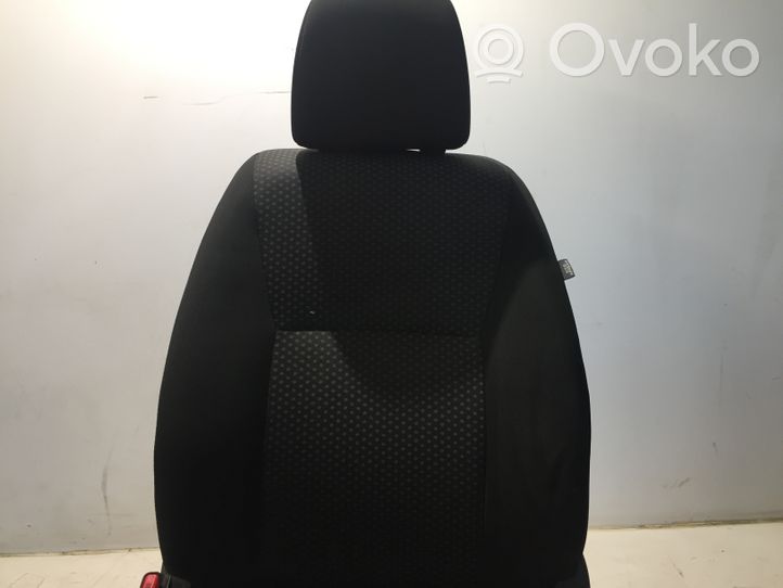 Toyota Verso Kuljettajan istuin 7175302040