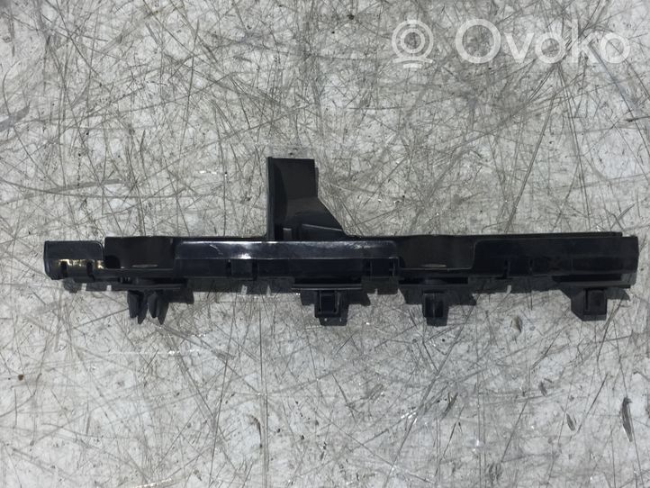 Nissan Qashqai Staffa di rinforzo montaggio del paraurti anteriore 622224EA0A