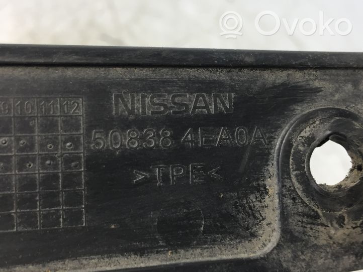 Nissan Qashqai Chlpacze przednie 508384EA0A