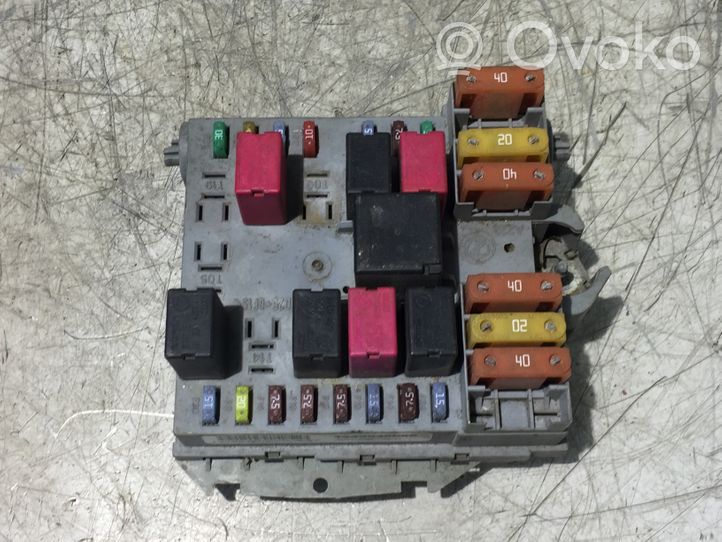 Peugeot Boxer Module de fusibles 1349946080